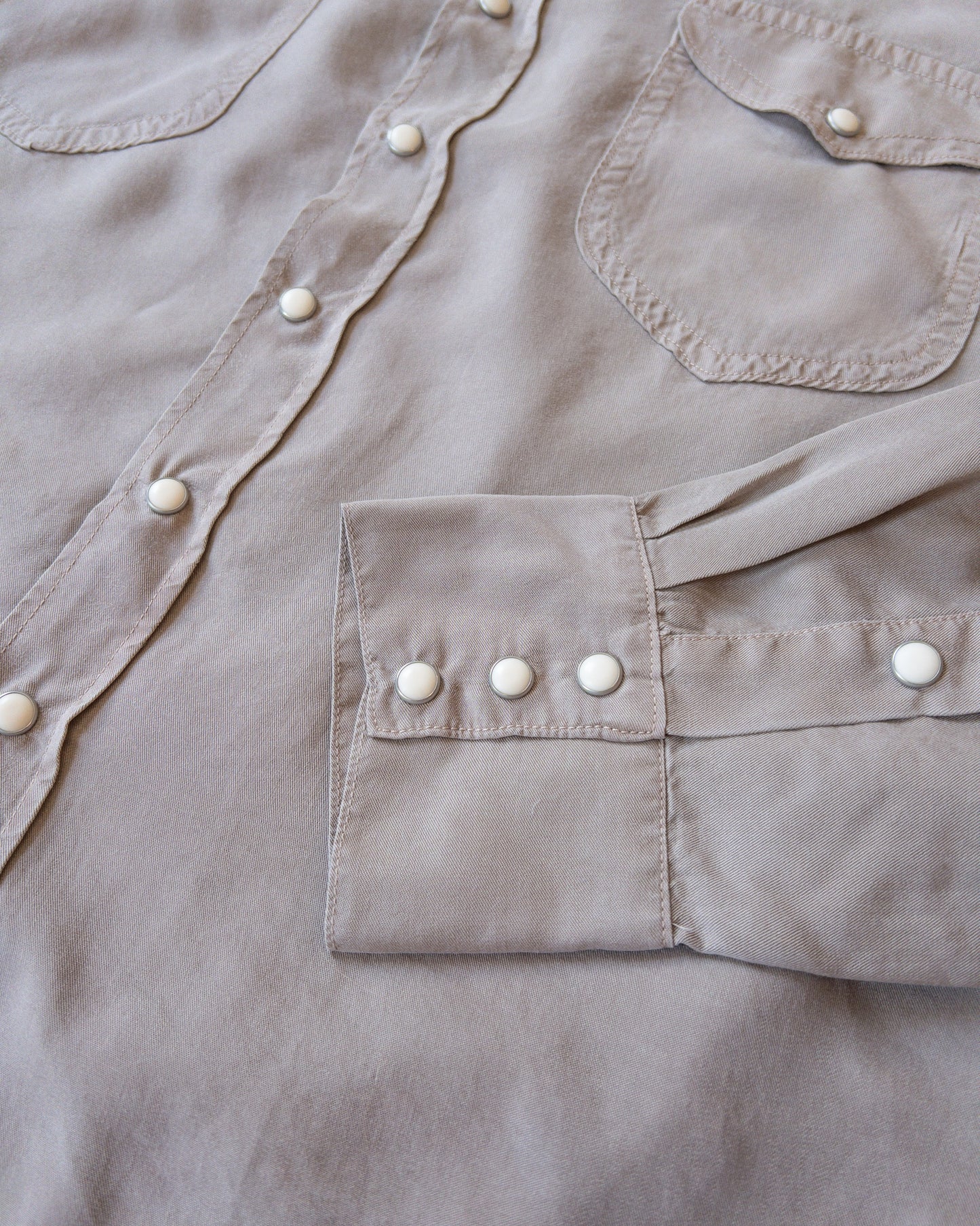 Tencel Gabardine Pearlsnap Shirt - Nutmeg