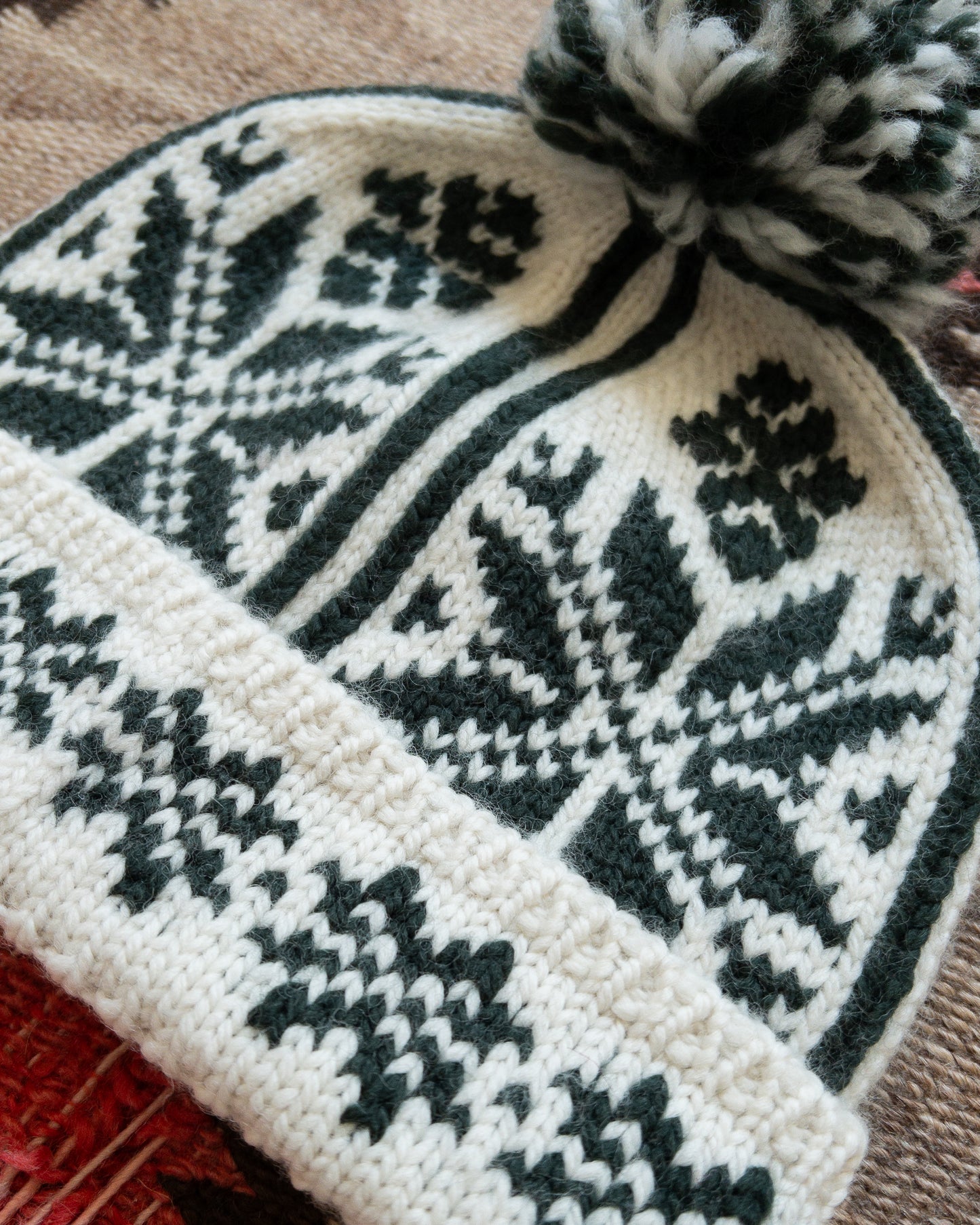 Jacquard Pom Beanie - Evergreen