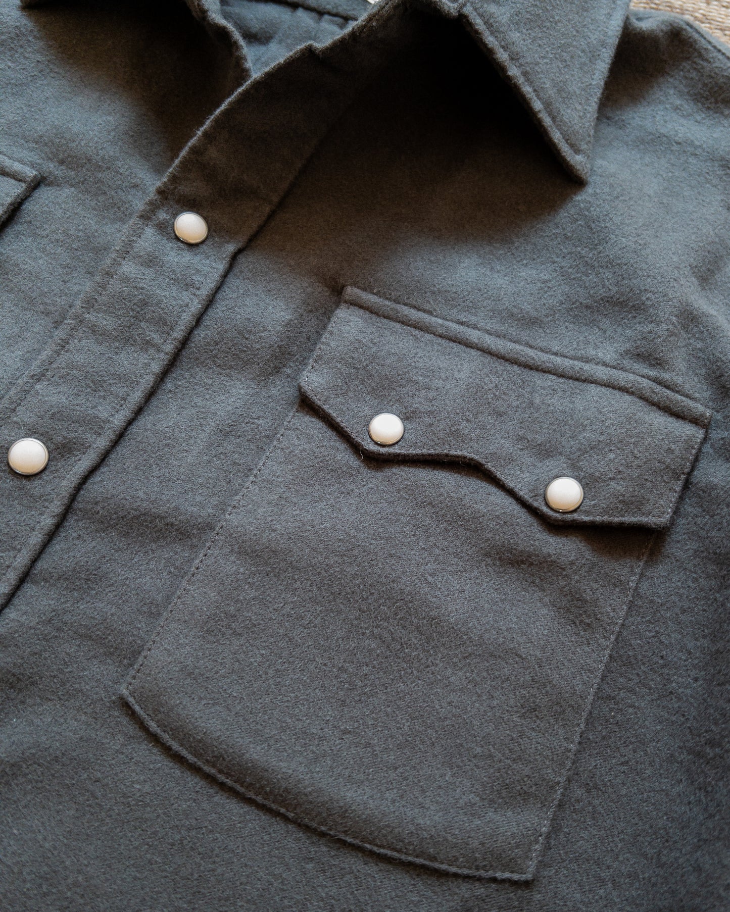 Moleskin Pearlsnap Shirt - Graphite